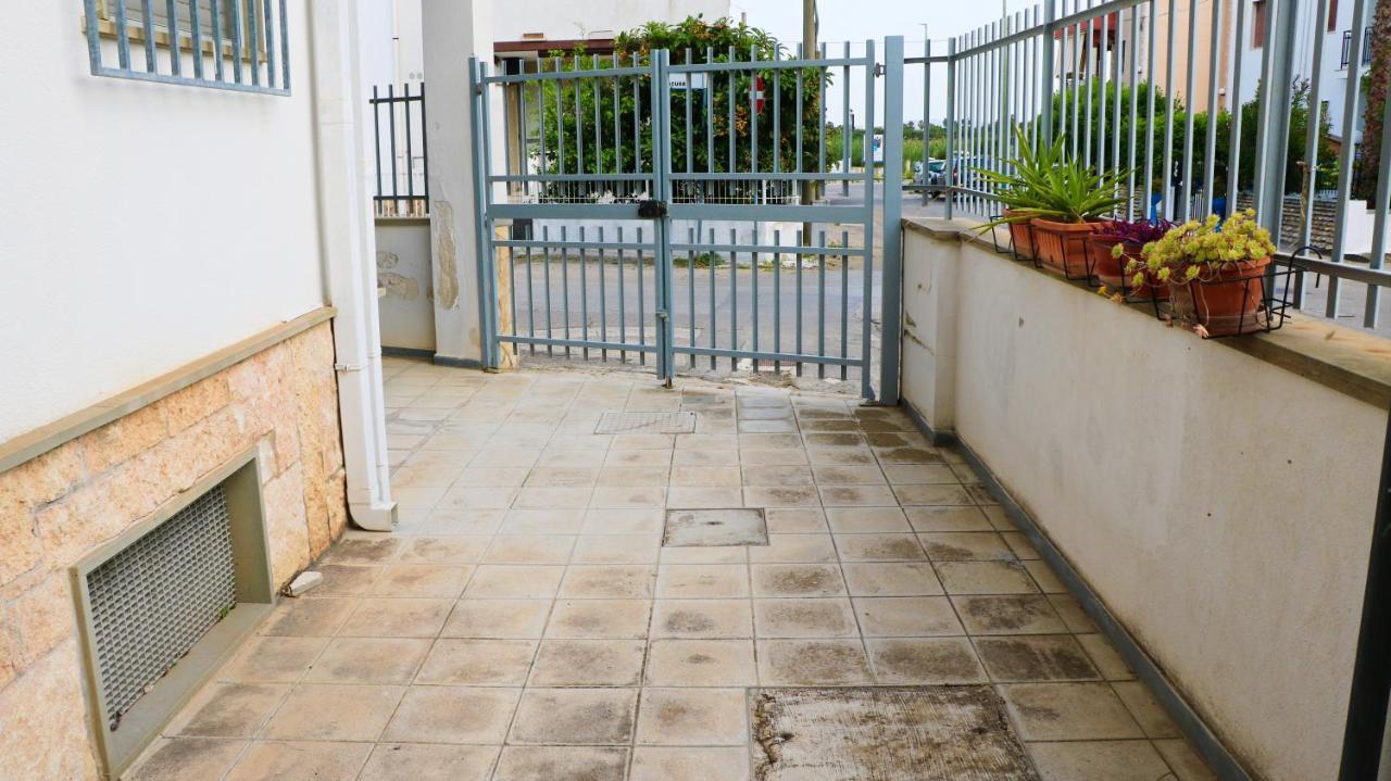 Le Case Del Vento - Appartamento Levante Torre Canne Luaran gambar